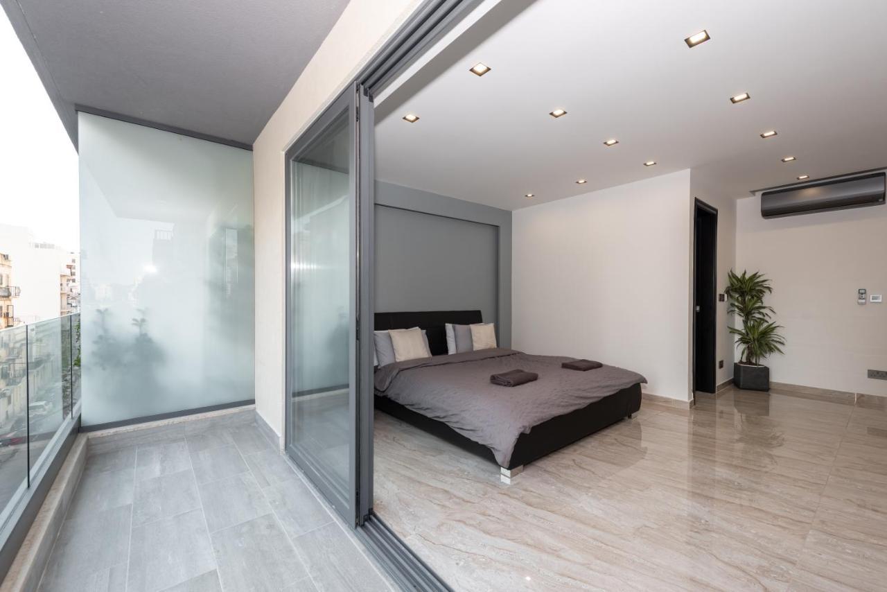 Luxury 2 Bed Apartment In The Heart Of St Julians Saint Julian's Exteriér fotografie