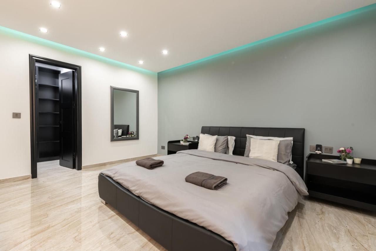 Luxury 2 Bed Apartment In The Heart Of St Julians Saint Julian's Exteriér fotografie